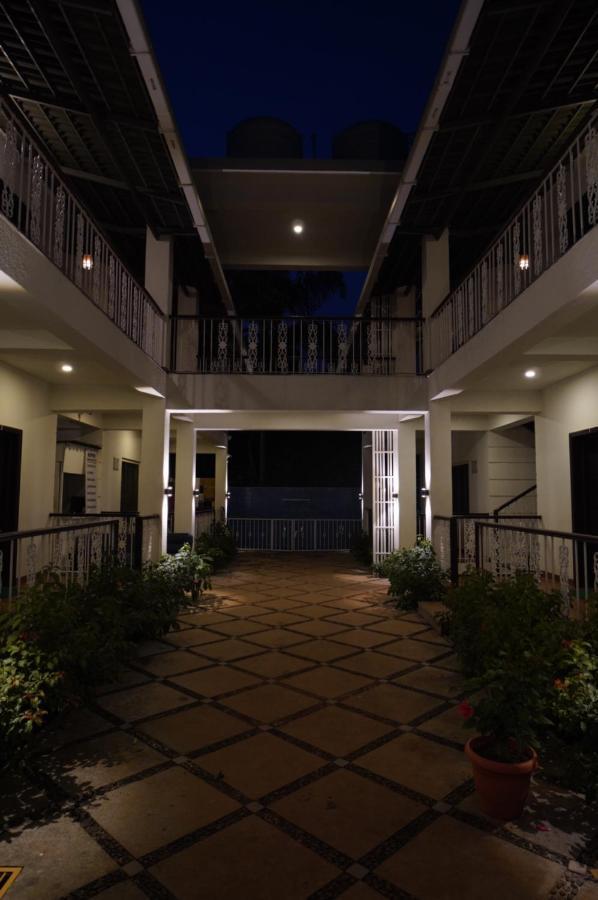 Marine Studios Le Pension Candolim Extérieur photo