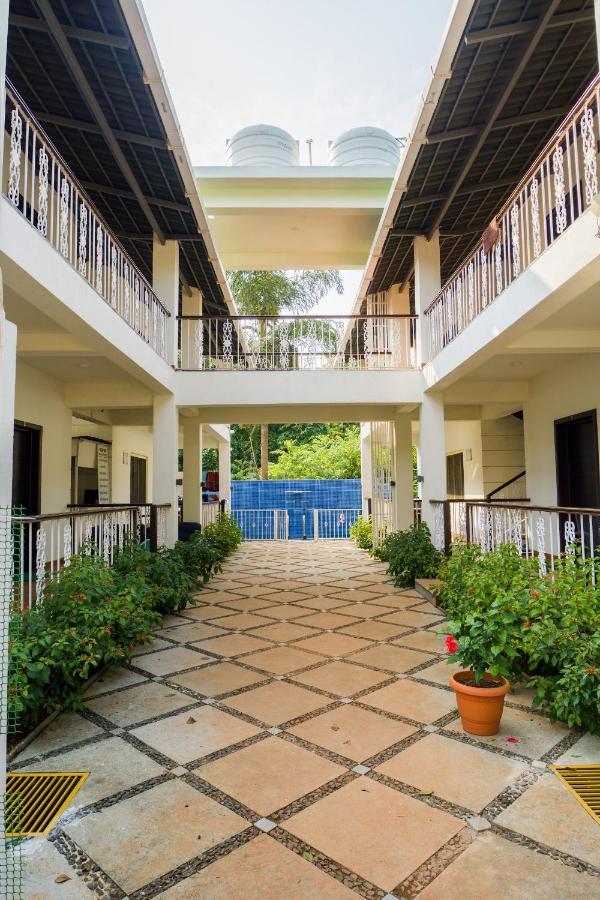 Marine Studios Le Pension Candolim Extérieur photo